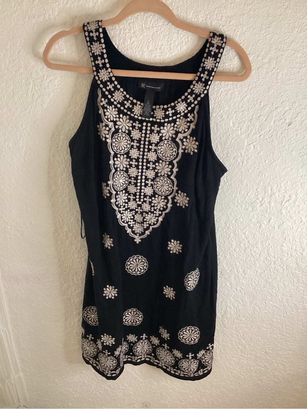 INC International Concepts Black W/siler Treaded Flowers Dress Xl Sleeveless
